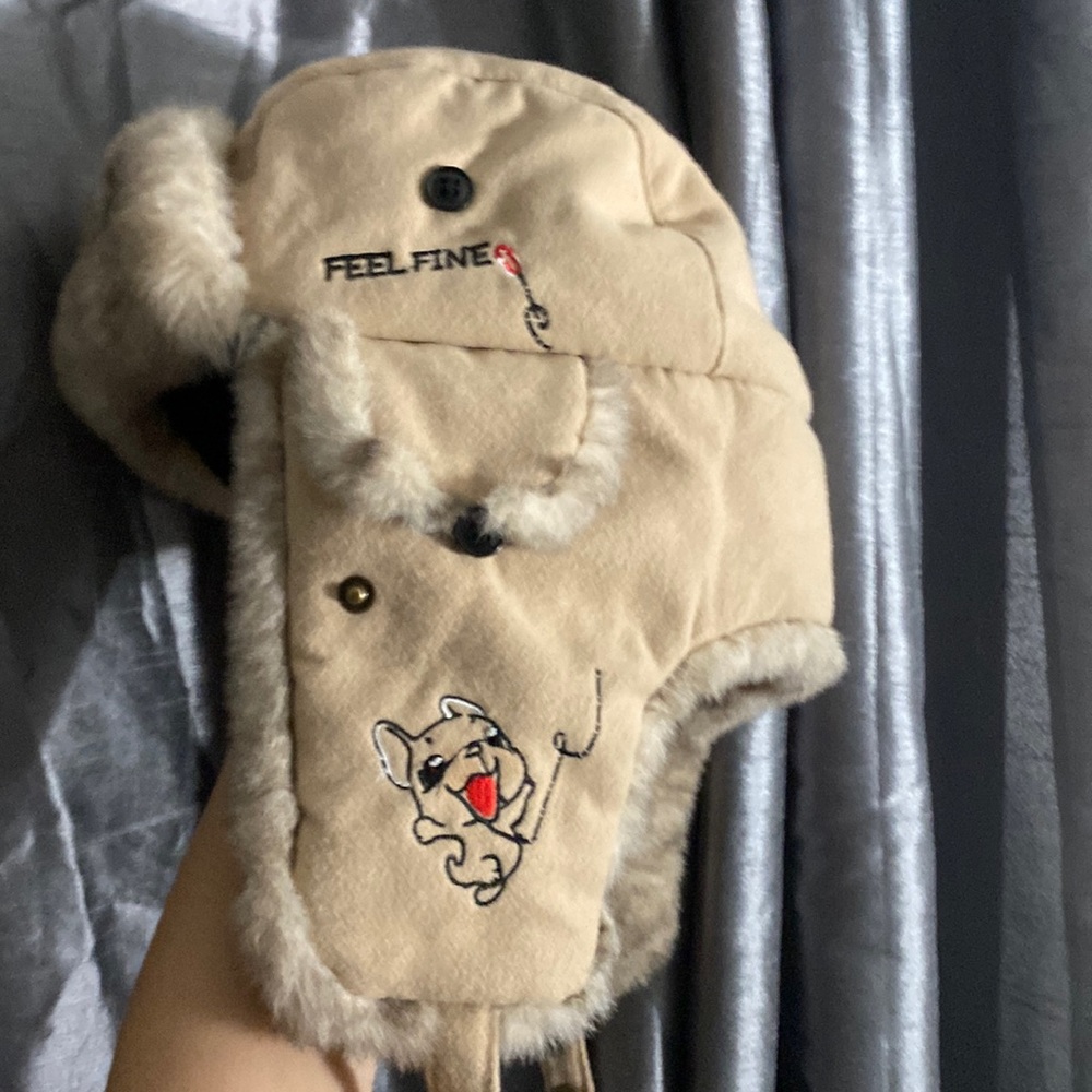 Cute winter hat !!